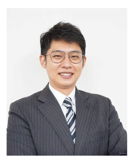 李 愛理